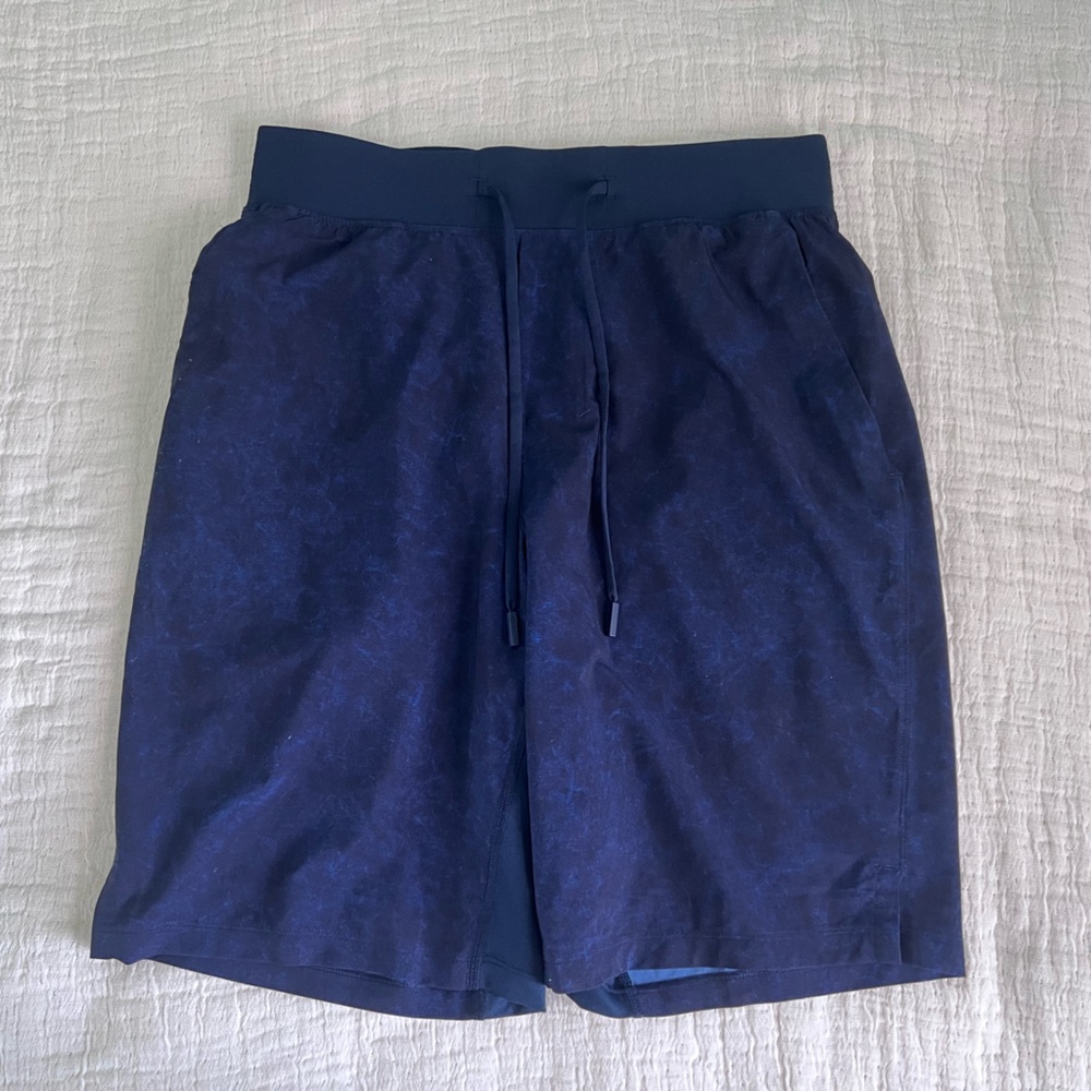 Lululemon the linerless shorts 9”